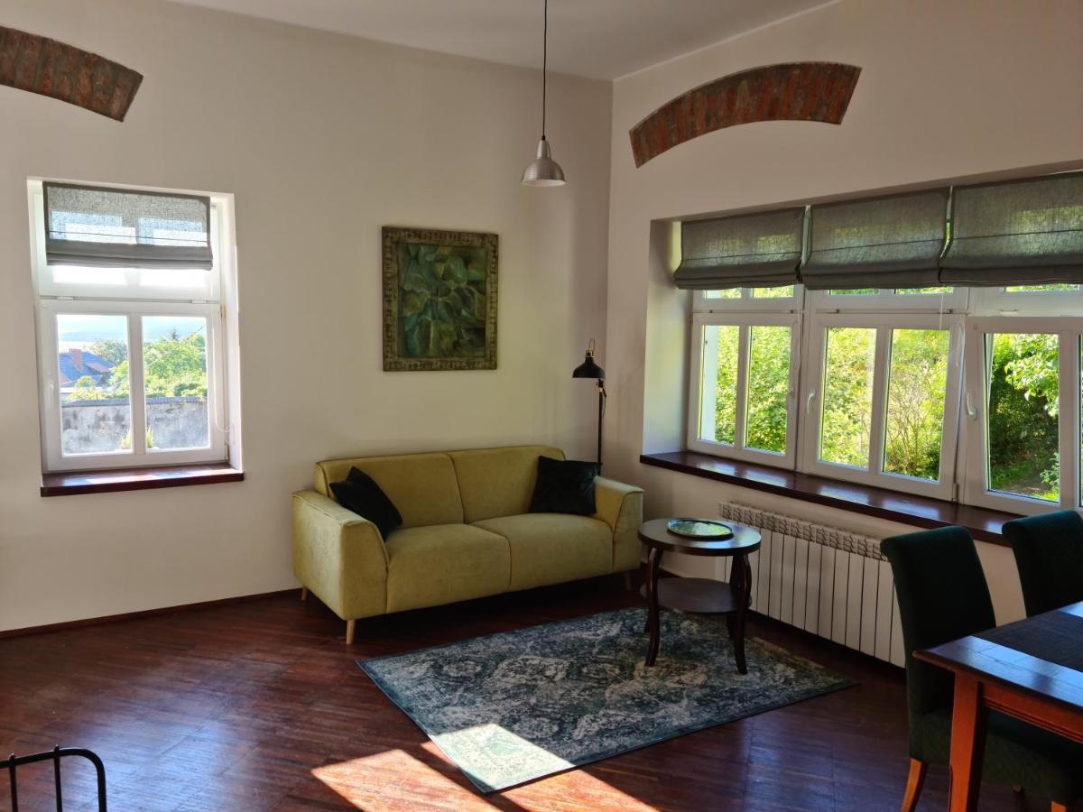 Apartament W Starej Szkole Apartamento Srebrna Góra Exterior foto
